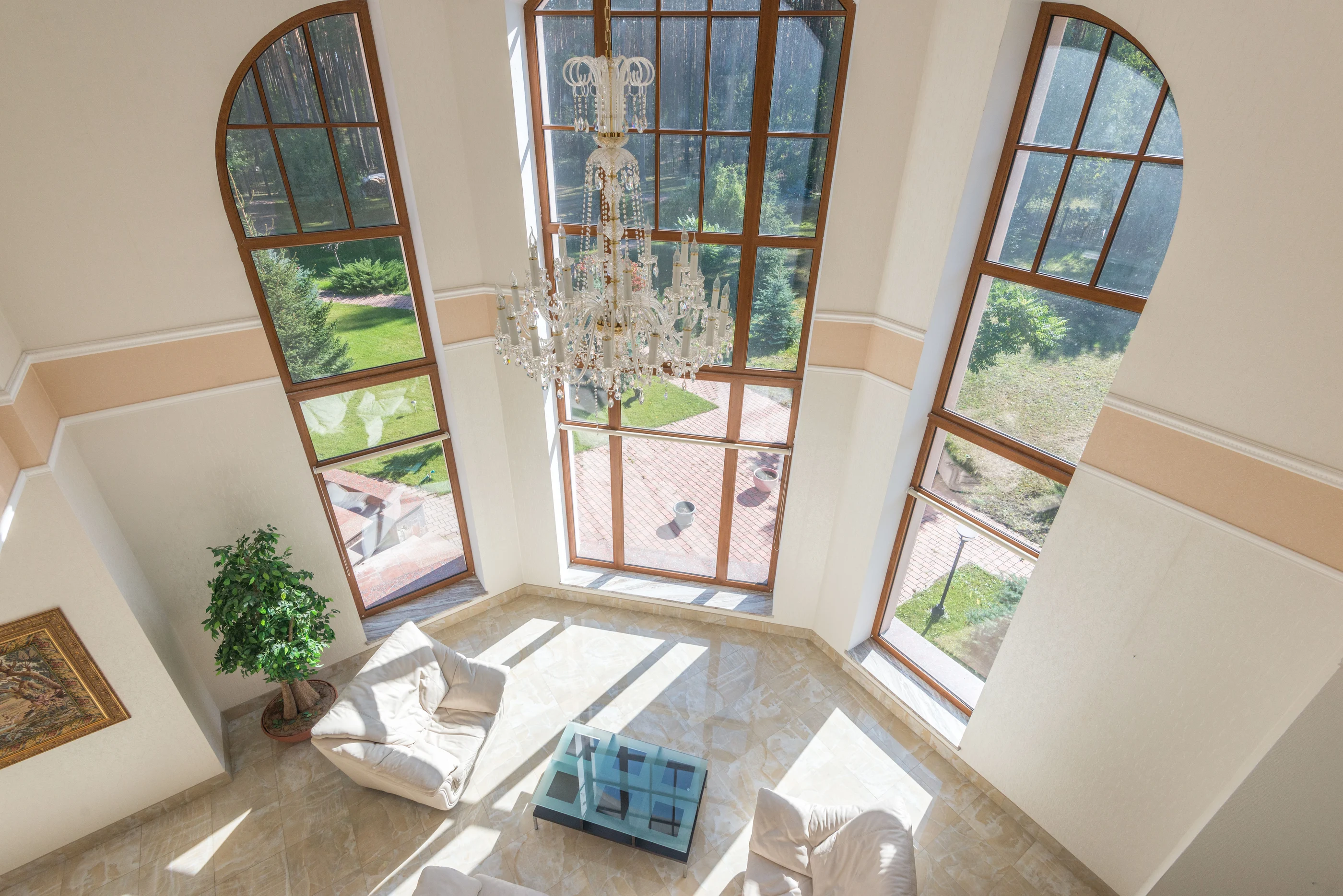 Light-filled interior with a dramatic vaulted ceiling